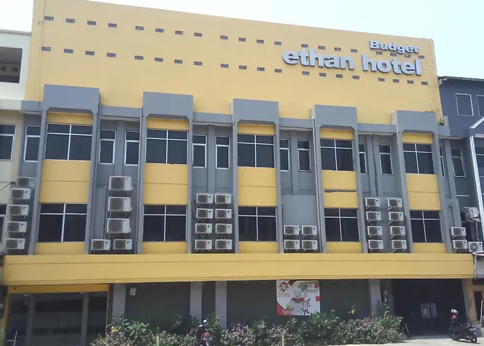 Ethan Hotel Cilincing Plaza Jakarta